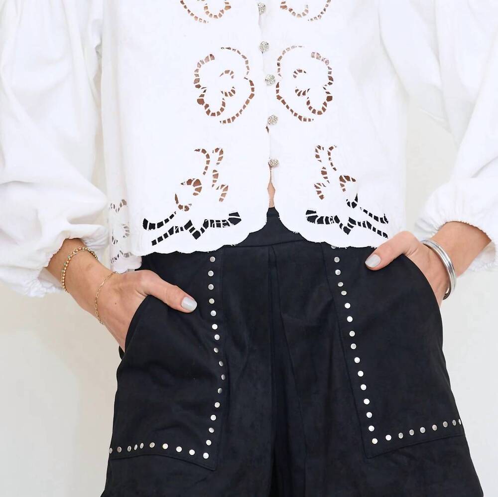 NEW AARON & AMBER embroidery volume sleeve blouse top in off-white